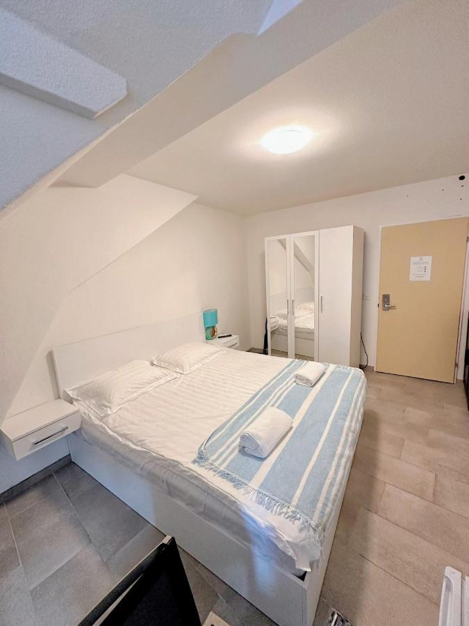 City Center Apartment Zurigo Esterno foto